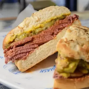 Pastron En Sandwich